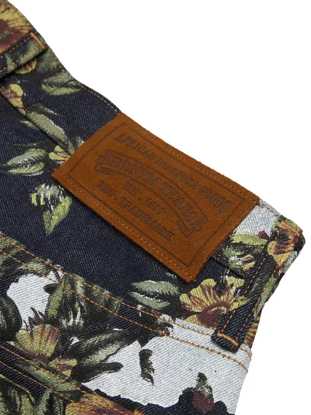 Bol Kesim Çiçek Desenli Selvedge Denim Pantolon
